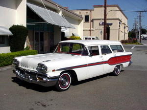1958 Pontiac Safari Chieftain