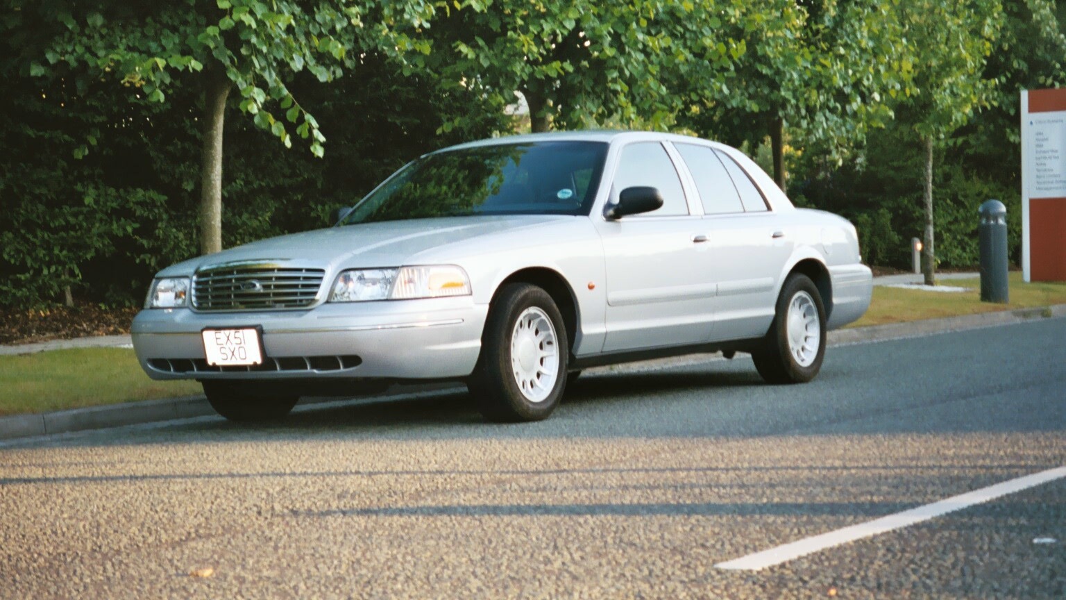 2001 Ford Crown Victoria