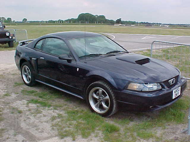 2003 Ford Mustang