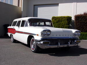 1958 Pontiac Safari Station Wagon