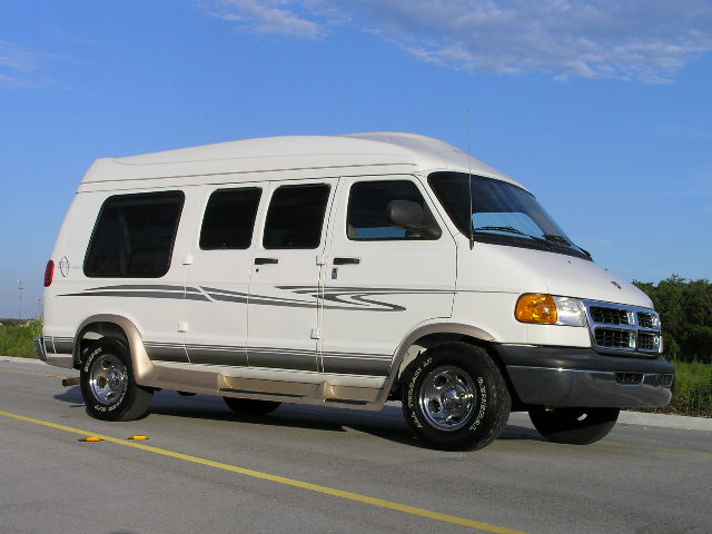 2001 Dodge Ram 1500 Van